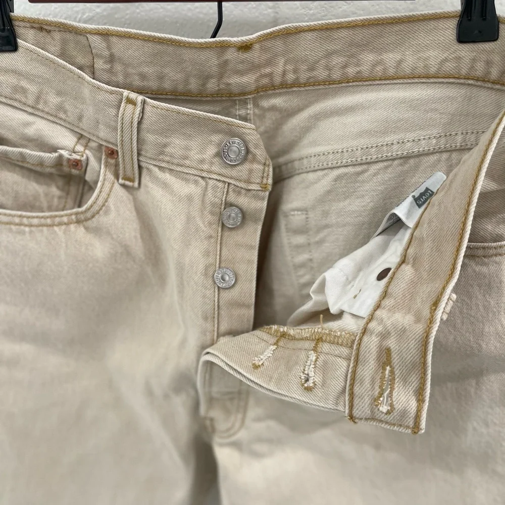 Levi’s Men's 501 Straight Fit